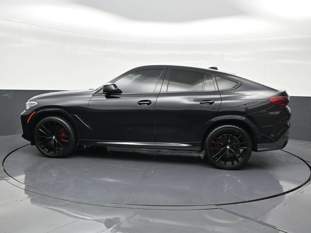 2021 BMW X6 M50i