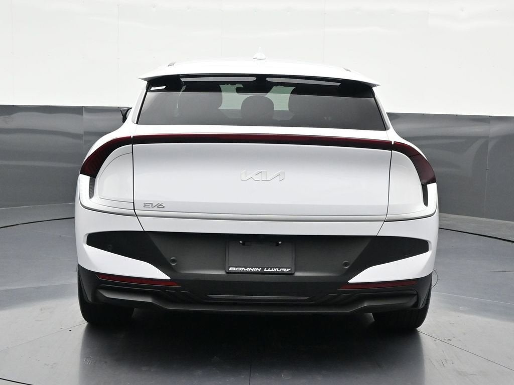 2025 Kia EV6 Light