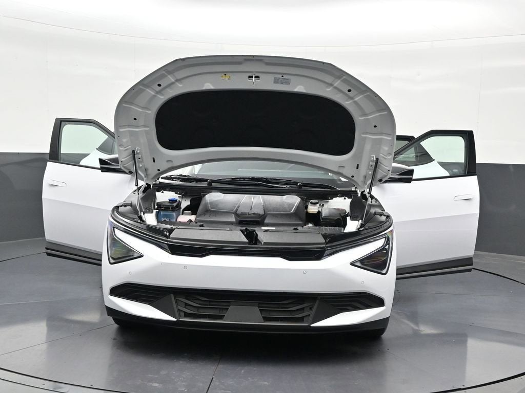 2025 Kia EV6 Light