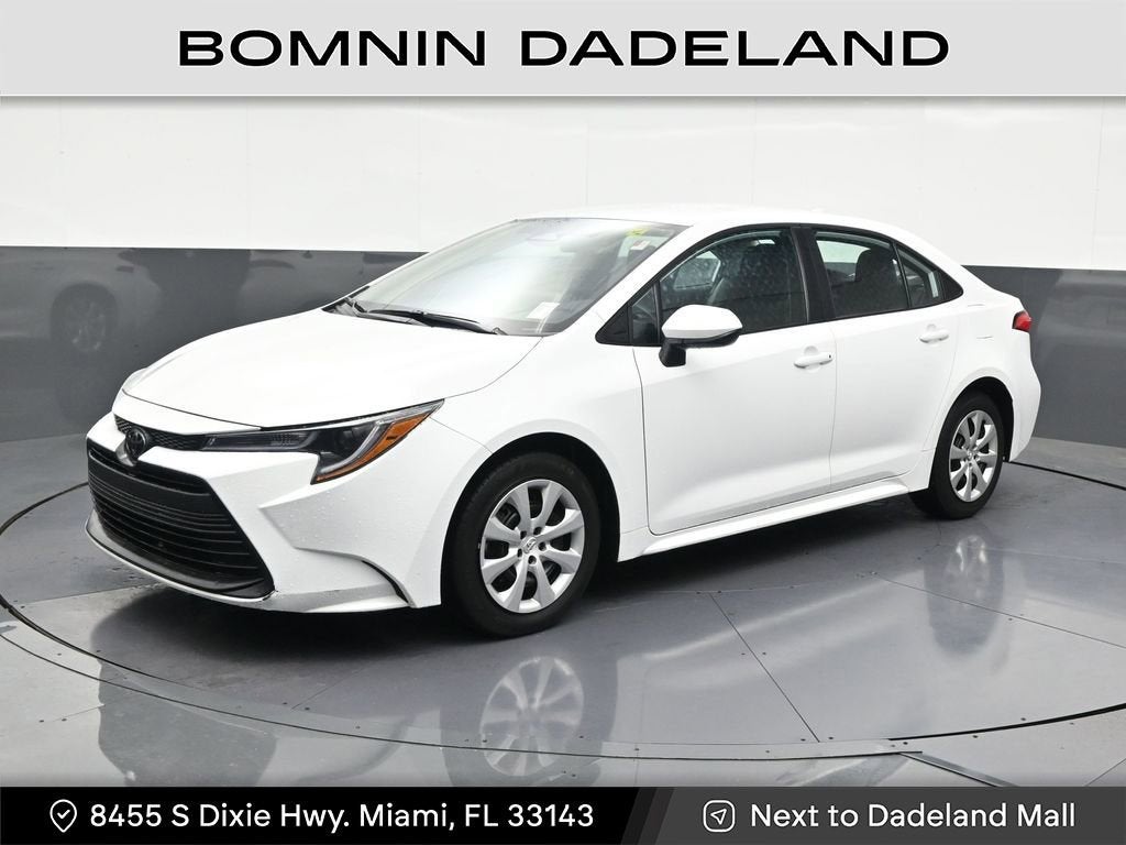2025 Toyota Corolla LE