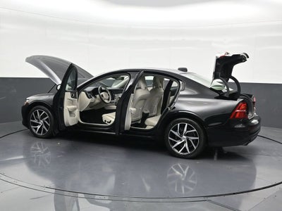 2019 Volvo S60 Momentum