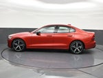 2023 Volvo S60 B5 Core Dark Theme