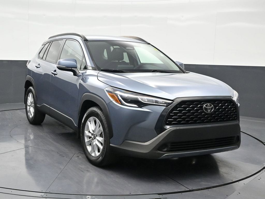2023 Toyota Corolla Cross LE