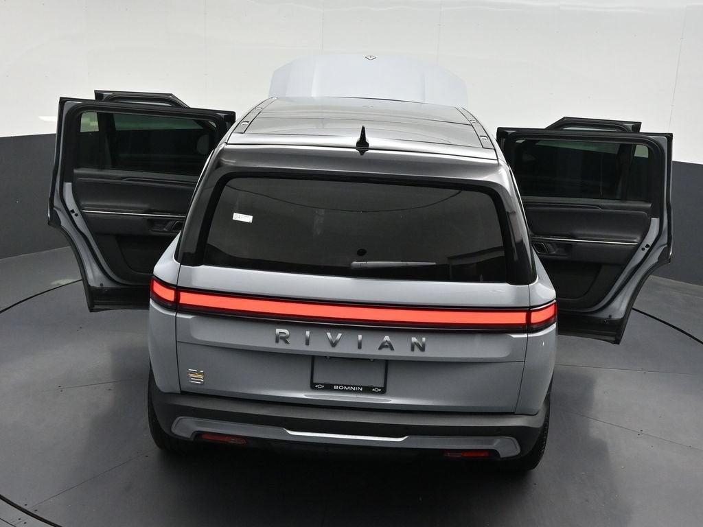 2023 RIVIAN R1S Launch Edition