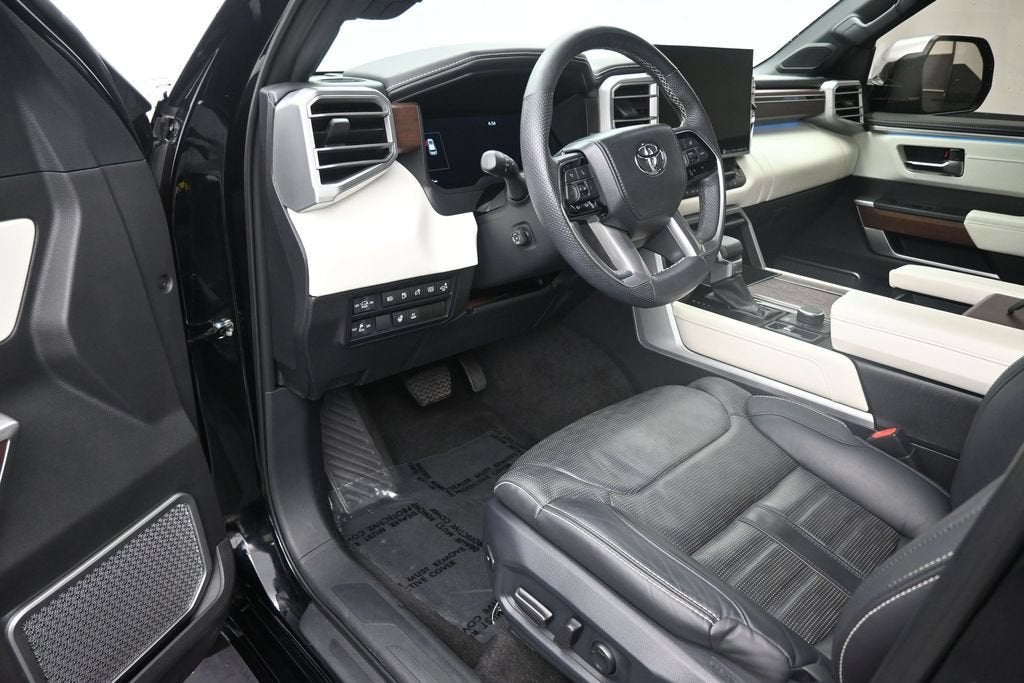 2024 Toyota Sequoia Capstone