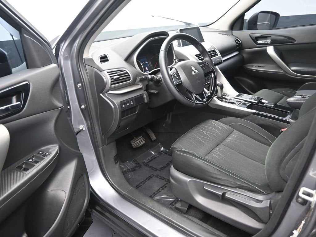 2020 Mitsubishi Eclipse Cross SE