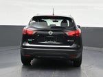 2018 Nissan Rogue Sport SV