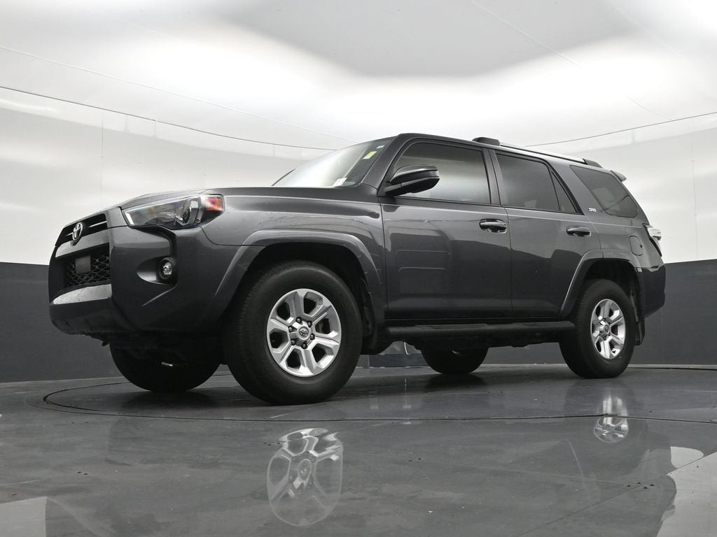 2022 Toyota 4Runner SR5