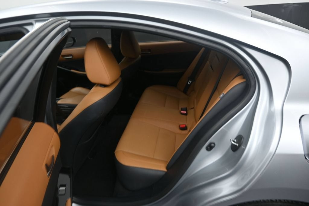 2024 Lexus IS IS 350 F SPORT Design