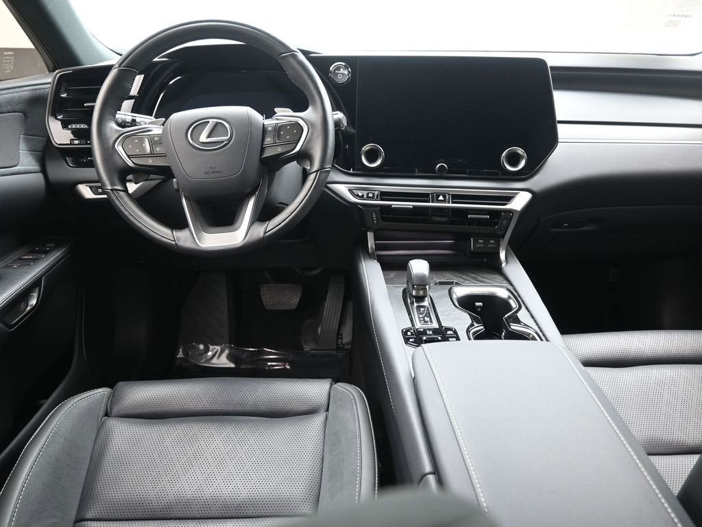 2025 Lexus RX RX 450h+ Luxury