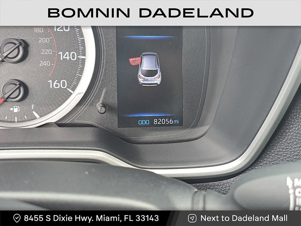 2022 Toyota Corolla Hatchback SE