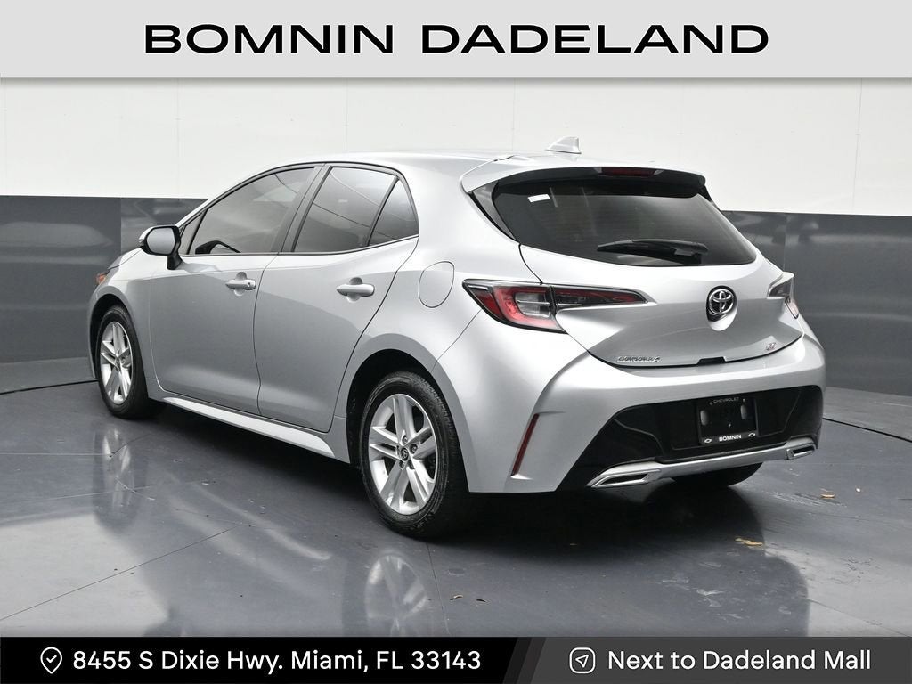 2022 Toyota Corolla Hatchback SE