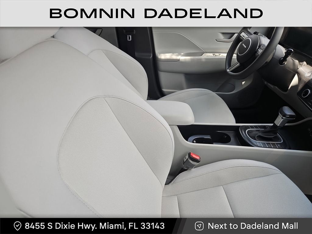 2024 Hyundai Kona SE