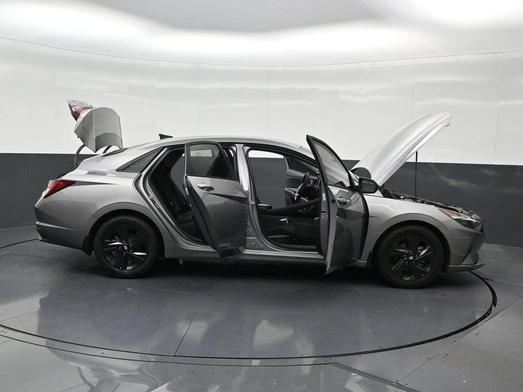 2023 Hyundai Elantra Hybrid Blue