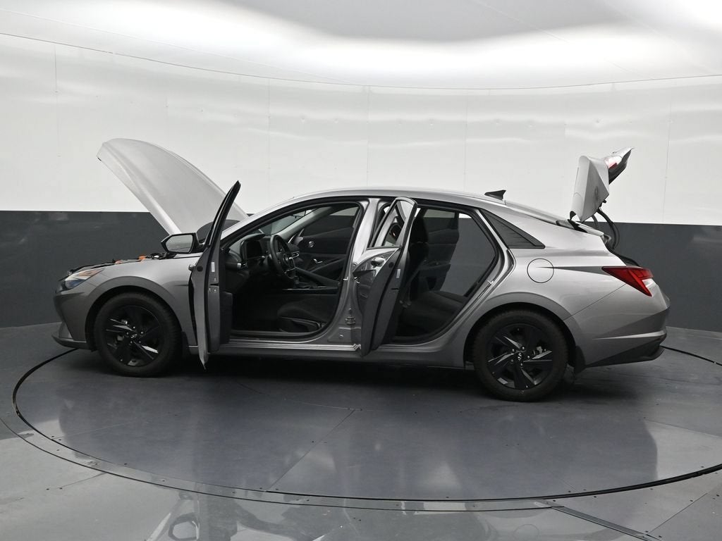 2023 Hyundai Elantra Hybrid Blue