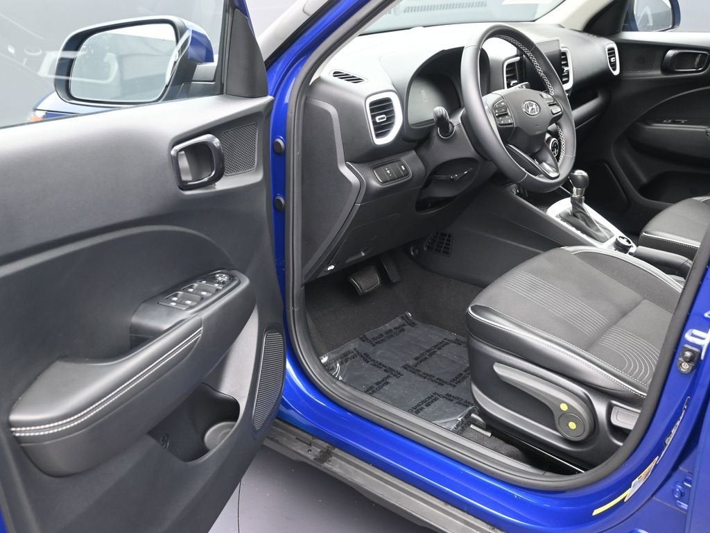 2023 Hyundai Venue Limited