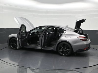 2023 Genesis G70 2.0T RWD