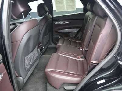 2022 Genesis GV70 2.5T