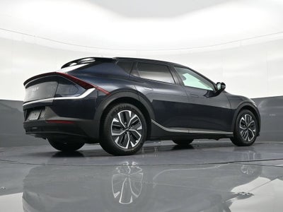 2022 Kia EV6 Light