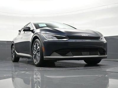 2022 Kia EV6 Light