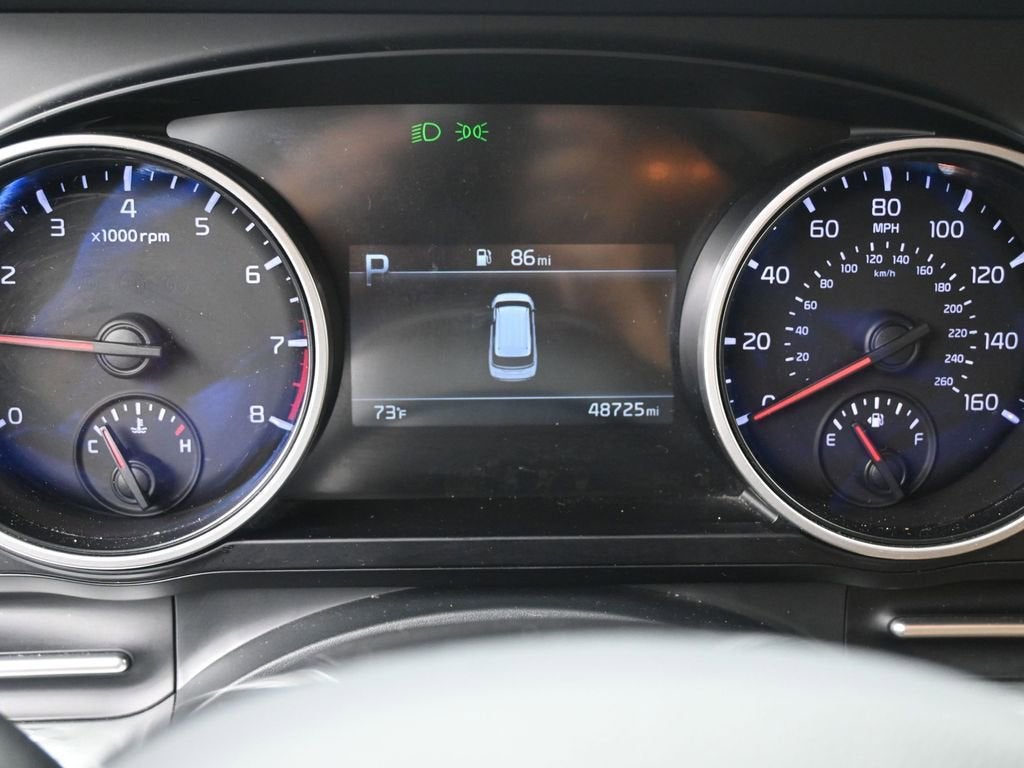 2023 Kia Carnival LX