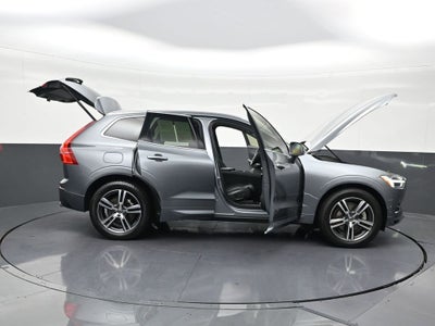 2019 Volvo XC60 Momentum