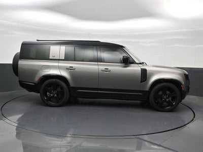 2024 Land Rover Defender X-Dynamic SE