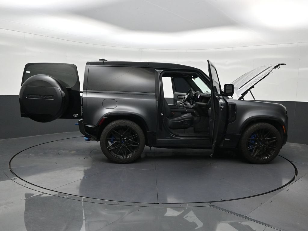 2023 Land Rover Defender 90 Carpathian Edition