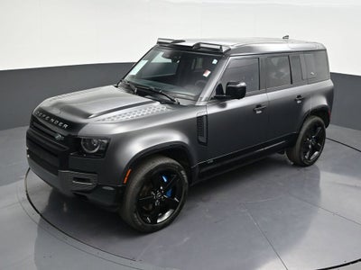 2022 Land Rover Defender V8