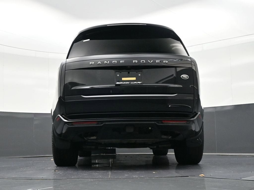 2023 Land Rover Range Rover SE