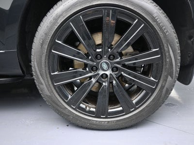 2023 Land Rover Range Rover SE