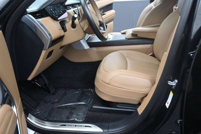 2025 Land Rover Range Rover P400 SE