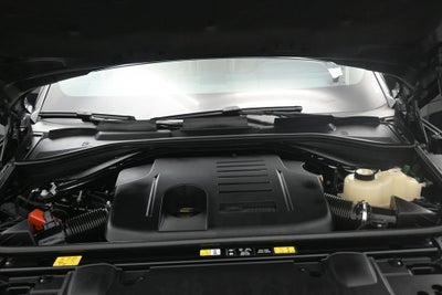 2025 Land Rover Range Rover P400 SE