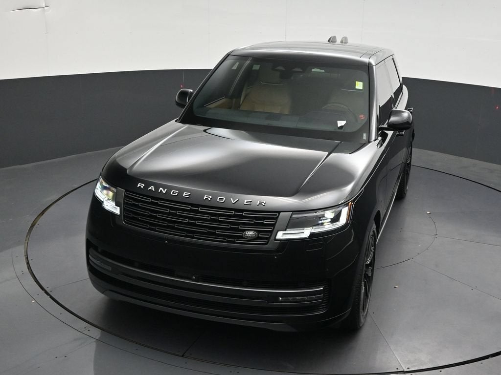 2025 Land Rover Range Rover P400 SE