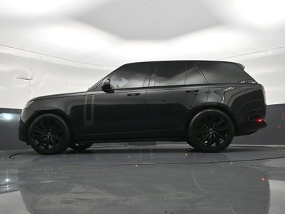 2025 Land Rover Range Rover P400 SE