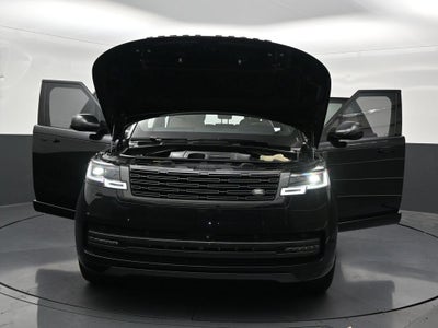 2025 Land Rover Range Rover P400 SE