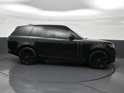 2025 Land Rover Range Rover P400 SE