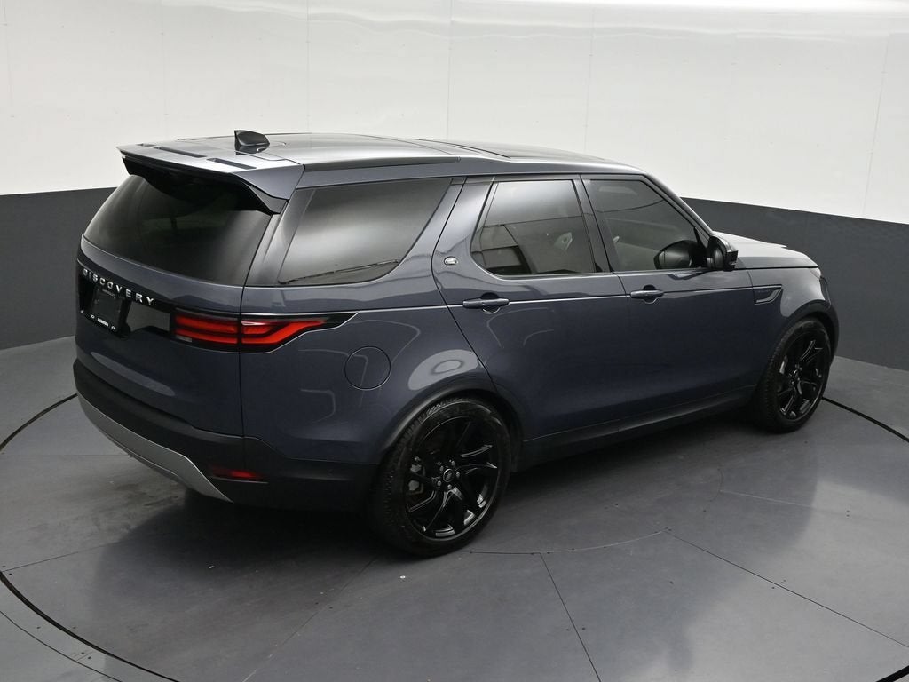 2024 Land Rover Discovery P300 S