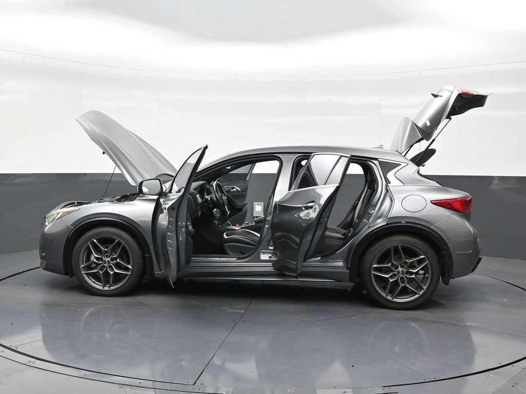2019 INFINITI QX30 SPORT