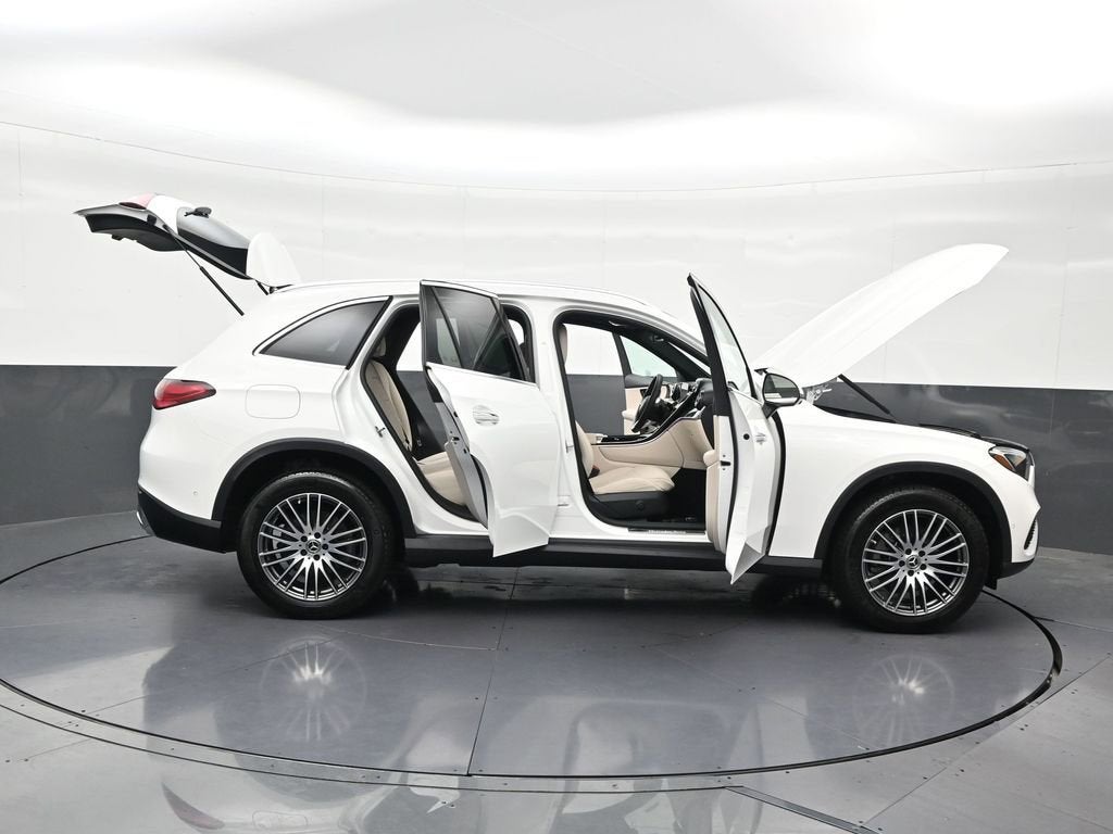 2025 Mercedes-Benz GLC GLC 300