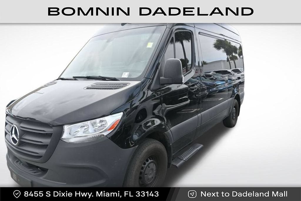 2023 Mercedes-Benz Sprinter Passenger Van 1500 STANDARD ROO