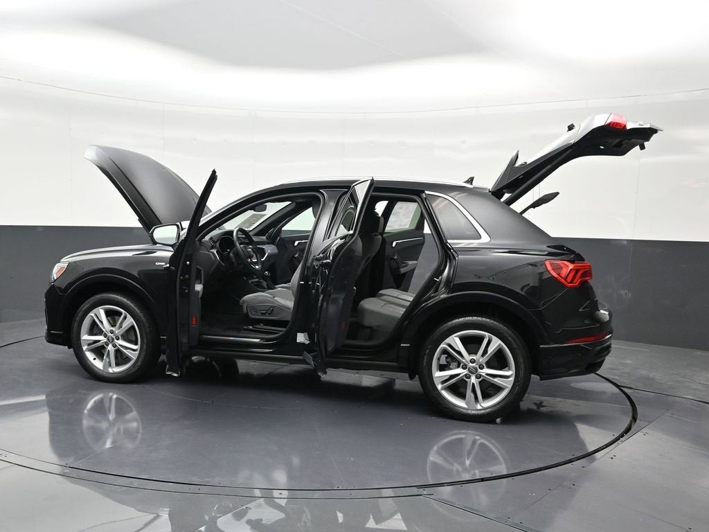 2019 Audi Q3 S line Premium Plus