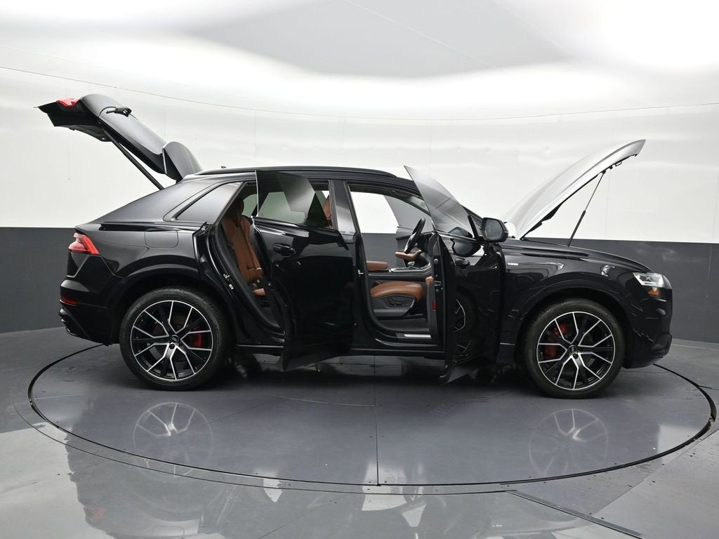 2020 Audi Q8 Premium Plus