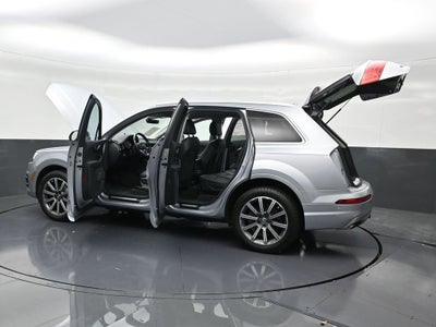 2019 Audi Q7 Premium Plus