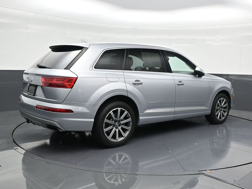 2019 Audi Q7 Premium Plus