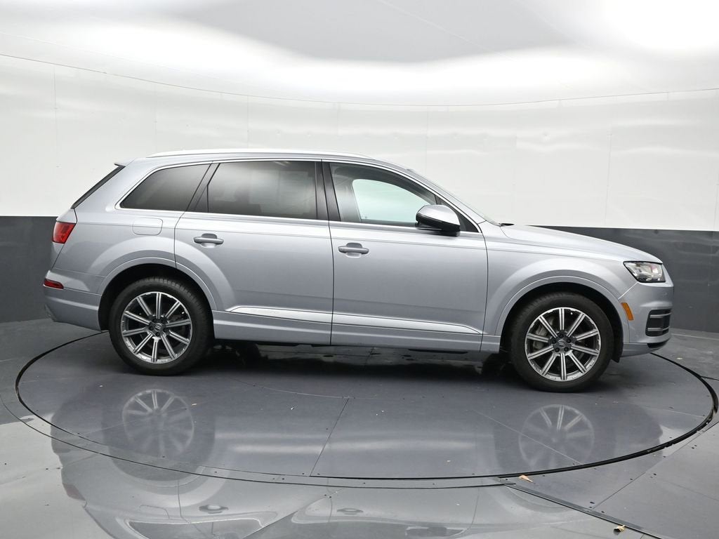 2019 Audi Q7 Premium Plus