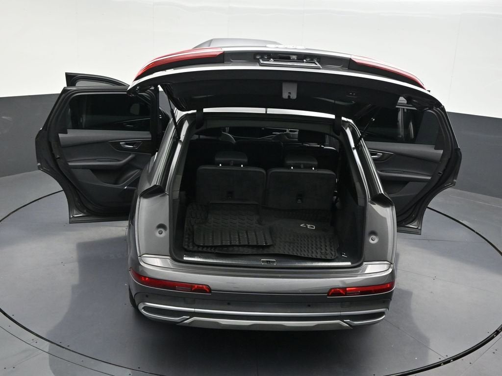 2021 Audi Q7 Premium Plus