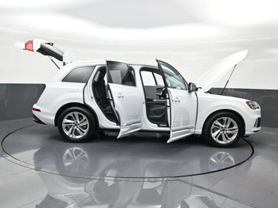 2023 Audi Q7 Prestige