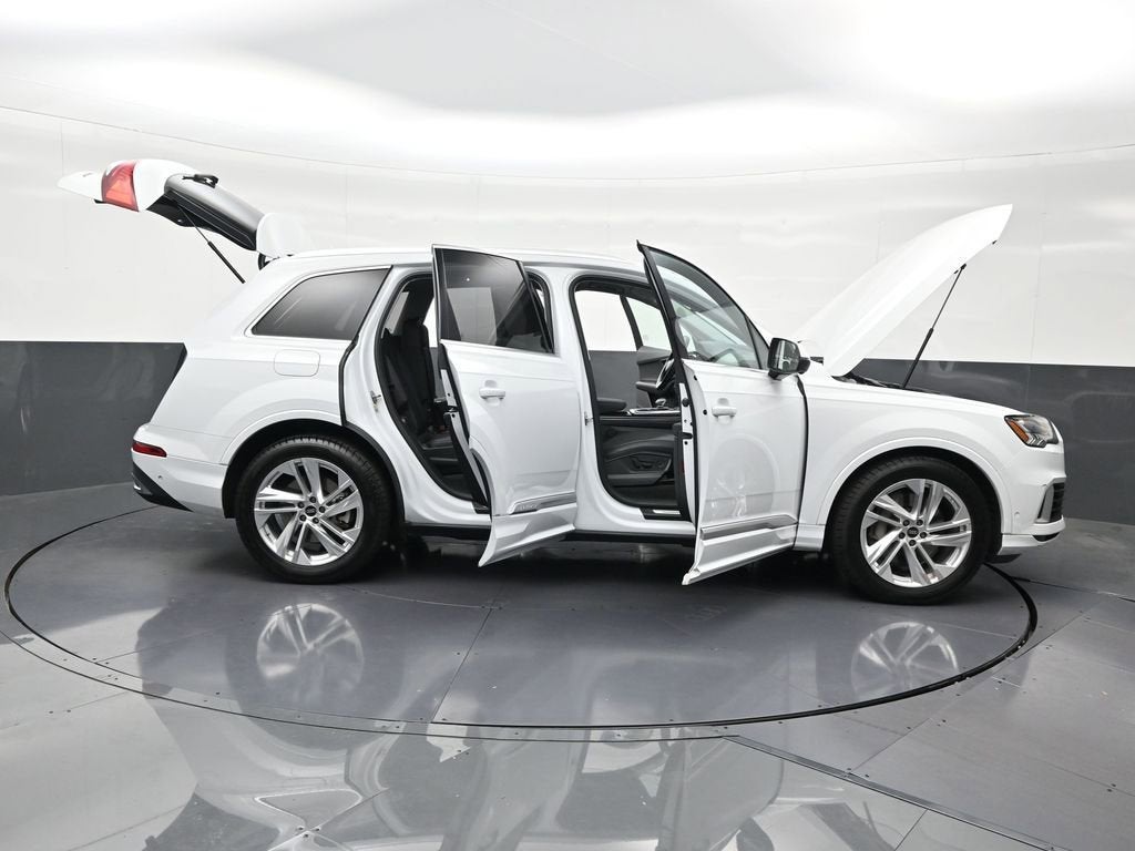 2023 Audi Q7 Prestige