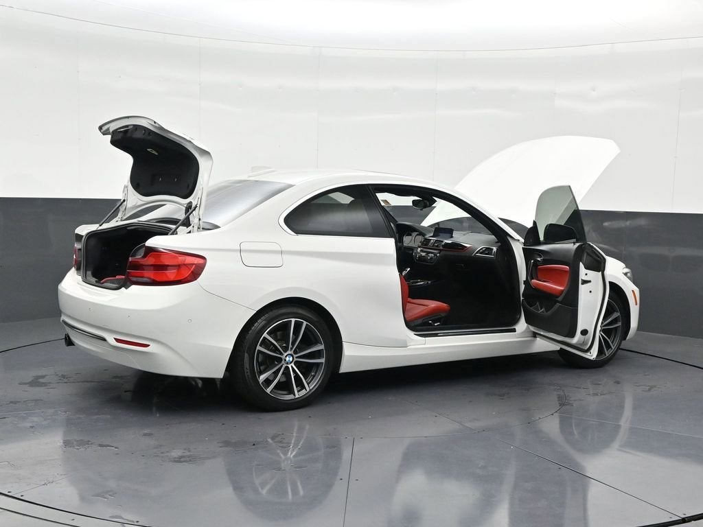 2019 BMW 2 Series 230i